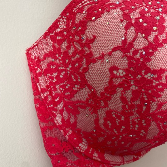 NWOT Victoria secret very sexy push up pigeonnant 38D bra rhinestones/diamonds - Picture 5 of 16